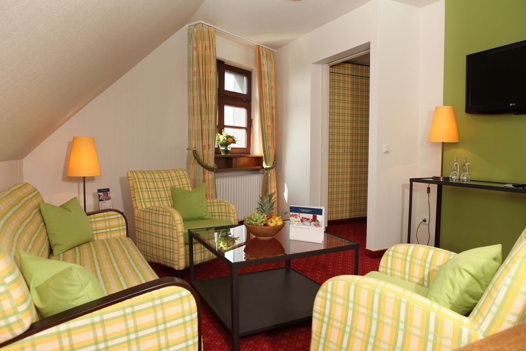 Landhotel & Gasthof Cramer วาร์ชไตน์ ห้อง รูปภาพ